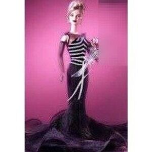 Mattel 40th Anniversary Barbie Doll 1999 Collector Edition Black‎ Gown 21384 NIB